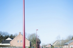 043